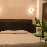 Oxford 4* 티라나