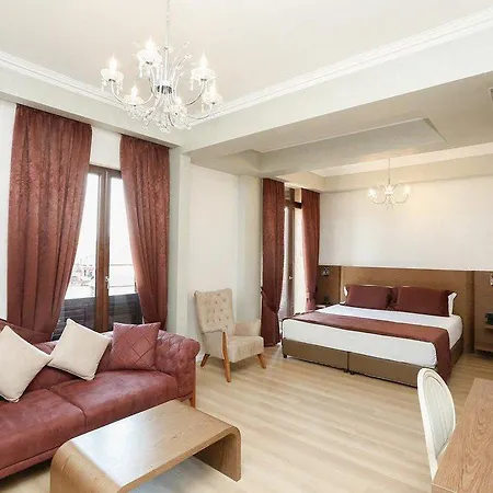 Oxford 4* 地拉那