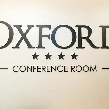 호텔 Oxford 티라나