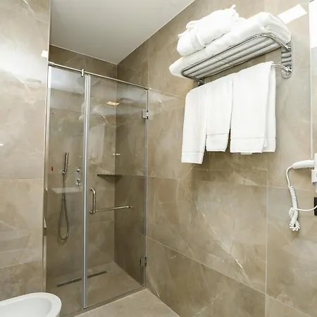 Hotel Oxford 4*