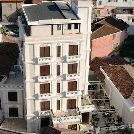 Oxford 4*