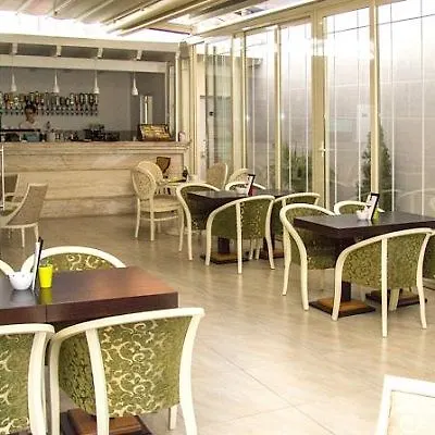 Hotel Oxford 4*